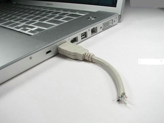 qx2LDYLy9uA[1].jpg