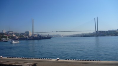 bridge of the gold horn bay.JPG
